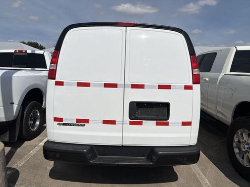 Summit White 2021 Chevrolet Express 2500 Work Van