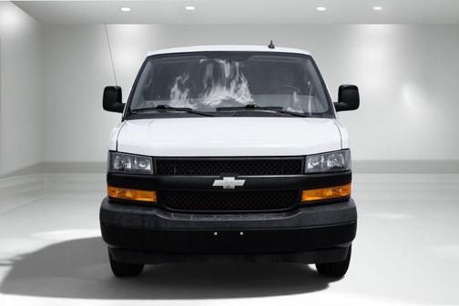 Summit White 2021 Chevrolet Express 2500 Work Van