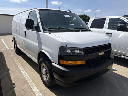 Summit White 2021 Chevrolet Express 2500 Work Van
