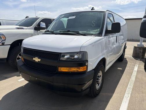 Summit White 2021 Chevrolet Express 2500 Work Van
