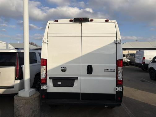 2025 RAM ProMaster 2500 Tradesman