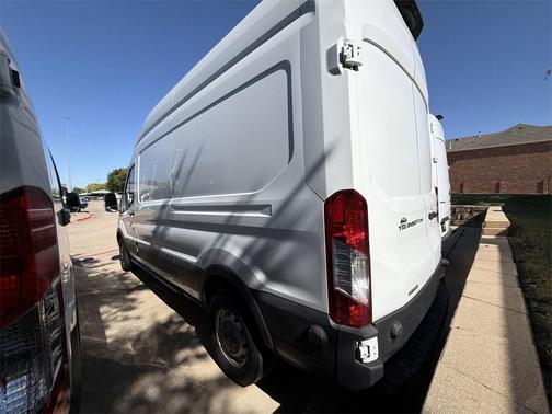 2020 Ford Transit-250 Base