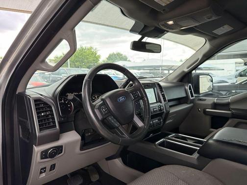 ICONIC SILVER 2020 Ford F-150 XLT