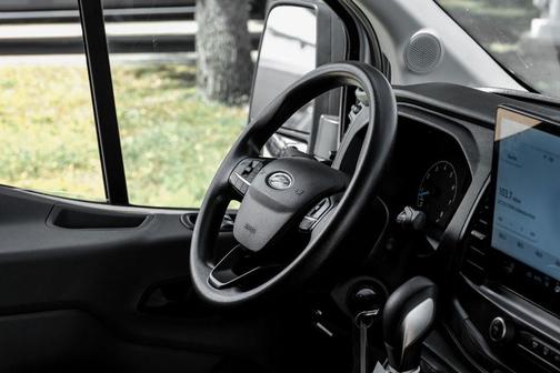 OXFORD WHITE 2023 Ford Transit-250 Base