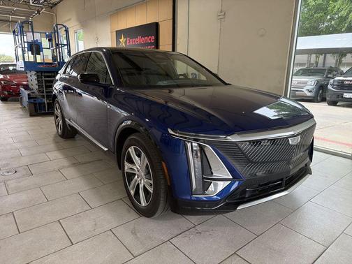 2024 Cadillac LYRIQ Tech