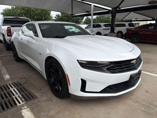 Summit White 2023 Chevrolet Camaro 1LT