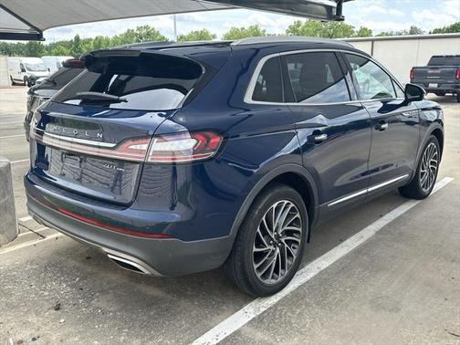 2020 Lincoln Nautilus Reserve