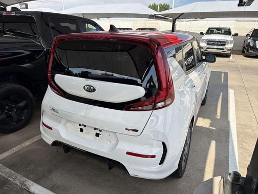 Clear White/Red Roof 2020 Kia Soul GT-Line