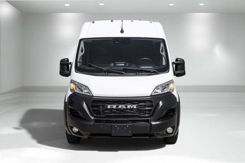 Bright White Clearcoat 2023 RAM ProMaster 3500 High Roof