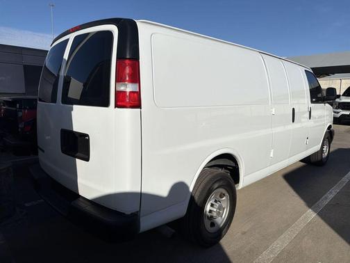 2022 Chevrolet Express 2500 RWD 2500 Extended Wheelbase WT