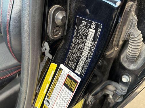 Midnight Black Metallic 2017 Toyota Camry SE