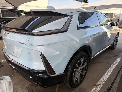 2024 Cadillac LYRIQ Luxury