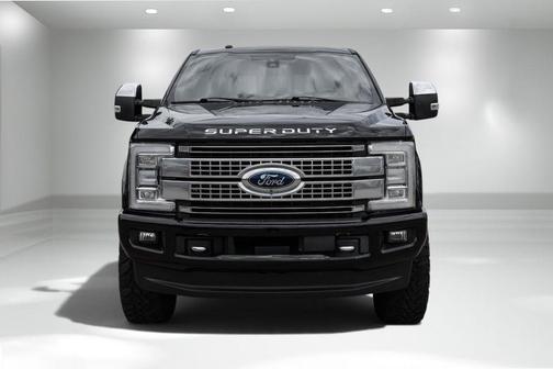Shadow Black 2017 Ford F-250 Platinum
