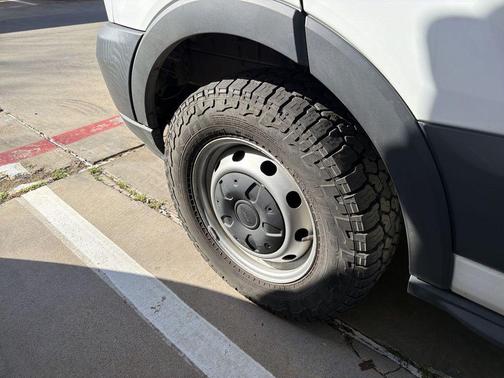 2017 Ford Transit-250 Base