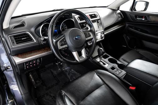 Carbide Gray Metallic 2016 Subaru Outback 3.6R Limited