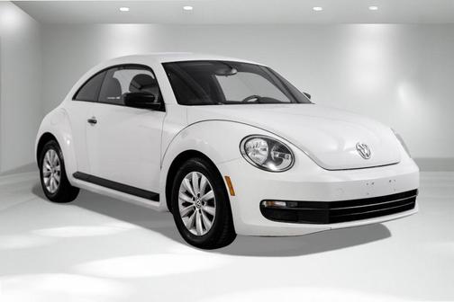 2014 Volkswagen Beetle Auto 1.8T Entry