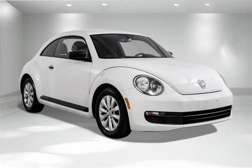 2014 Volkswagen Beetle Auto 1.8T Entry
