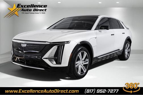 Crystal White Tricoat 2024 Cadillac LYRIQ Tech
