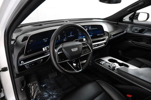 Crystal White Tricoat 2024 Cadillac LYRIQ Tech