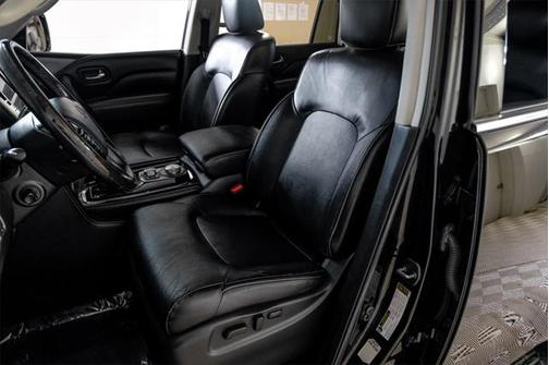 2021 INFINITI QX80 Luxe