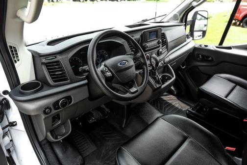 OXFORD WHITE 2025 Ford Transit-350 Base
