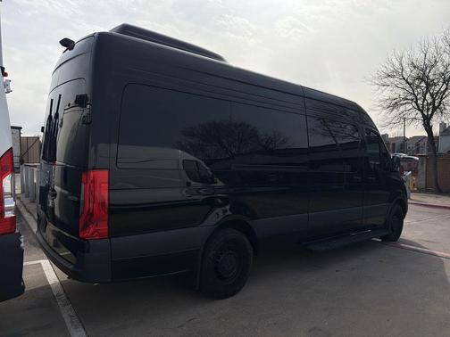 2025 Mercedes-Benz Sprinter 2500 High Roof