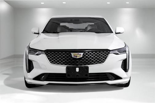2021 Cadillac CT4 Luxury