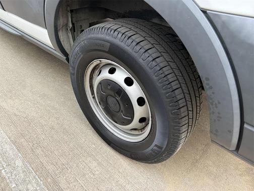 2018 Ford Transit-250 Base