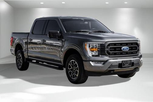 CARBONIZED GRAY METALLIC 2021 Ford F-150 XLT