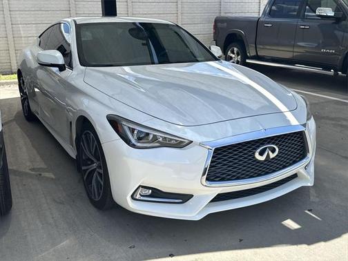 2017 INFINITI Q60 3.0T Premium