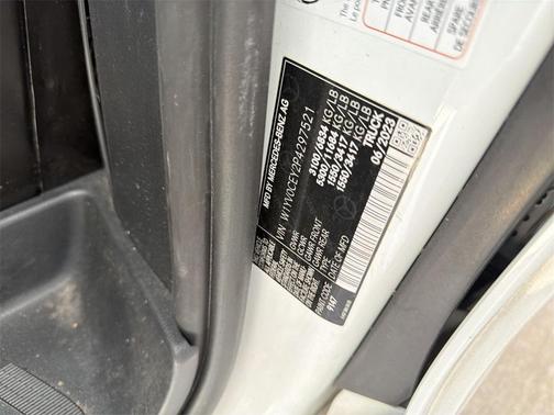 2023 Mercedes-Benz Metris Base