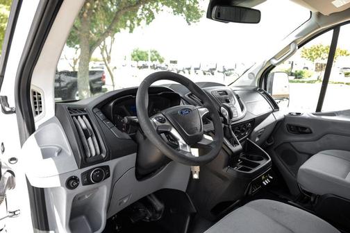 2018 Ford Transit-250 Base