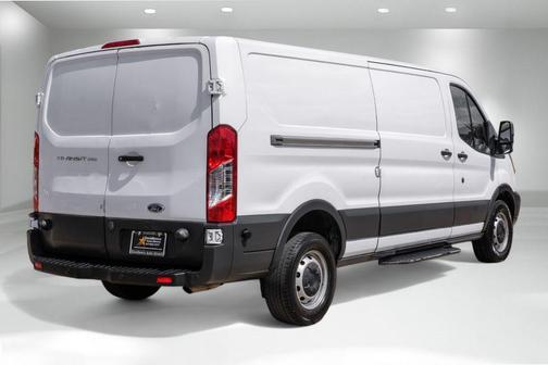 2018 Ford Transit-250 Base