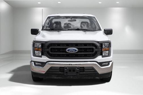 OXFORD WHITE 2023 Ford F-150 XL