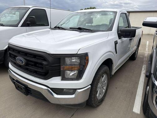 OXFORD WHITE 2023 Ford F-150 XL Truck
