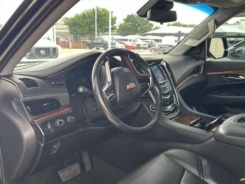 2019 Cadillac Escalade ESV Premium Luxury