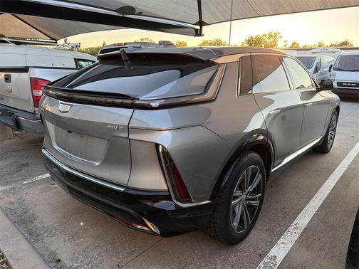 2024 Cadillac LYRIQ Luxury