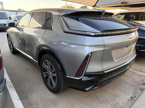 2024 Cadillac LYRIQ Luxury