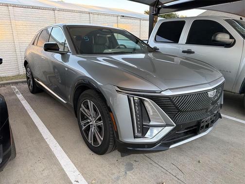 2024 Cadillac LYRIQ Luxury