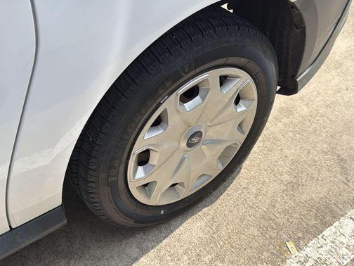 FROZEN WHITE METALLIC 2016 Ford Transit Connect XL