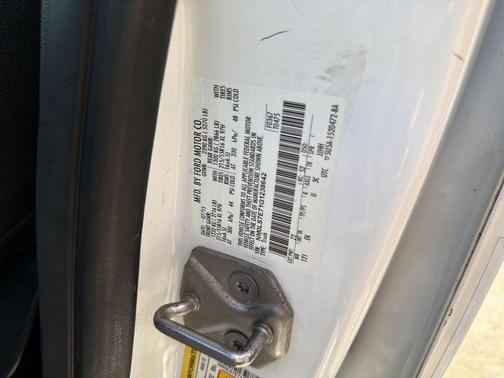 FROZEN WHITE METALLIC 2016 Ford Transit Connect XL