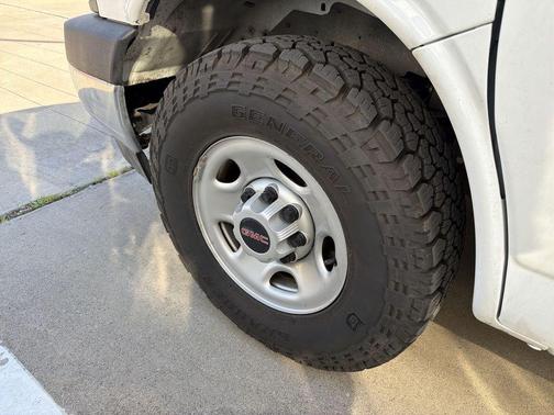 2021 GMC Savana 2500 Work Van