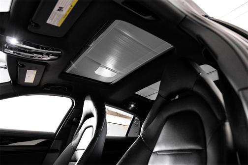 2019 Porsche Panamera 4