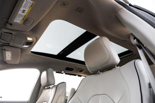 2019 Chrysler Pacifica Hybrid Limited