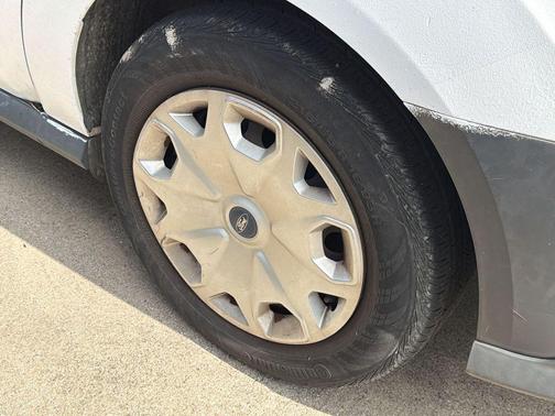 FROZEN WHITE METALLIC 2016 Ford Transit Connect XL