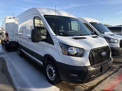 2022 Ford Transit-250 Base