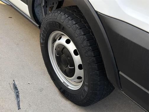 2022 Ford Transit-250 Base