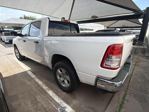 Bright White Clearcoat 2023 RAM 1500 Big Horn/Lone Star