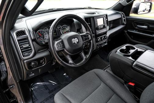 Granite Crystal Metallic Clearcoat 2024 RAM 1500 Tradesman