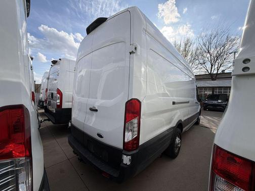 2022 Ford Transit-350 Base